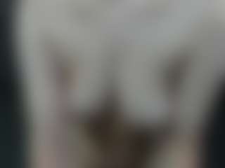 CorrinneHillestad's Live Sex Cam Show