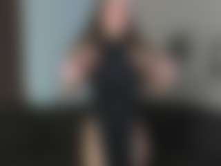 CorrinneHillestad's Live Sex Cam Show