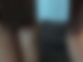 CorrinneHillestad's Live Sex Cam Show