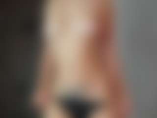 CorrinneHillestad's Live Sex Cam Show