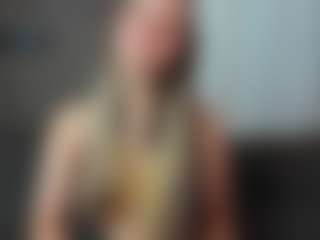 CorrinneHillestad's Live Sex Cam Show