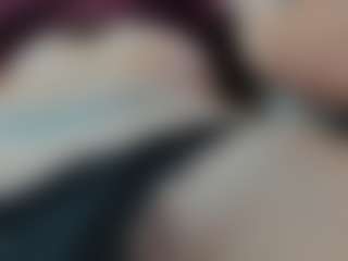 CorrinneHillestad's Live Sex Cam Show