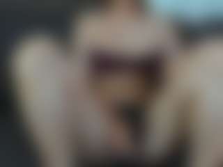 CorrinneHillestad's Live Sex Cam Show