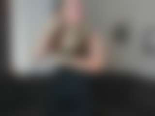 CorrinneHillestad's Live Sex Cam Show