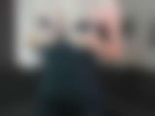 CorrinneHillestad's Live Sex Cam Show
