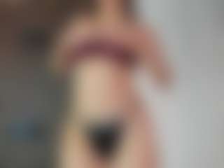 CorrinneHillestad's Live Sex Cam Show