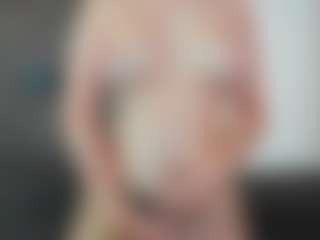 CorrinneHillestad's Live Sex Cam Show