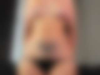 CorrinneHillestad's Live Sex Cam Show
