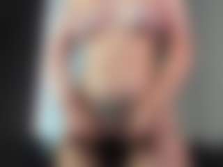 CorrinneHillestad's Live Sex Cam Show