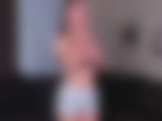 CorrinneHillestad's Live Sex Cam Show