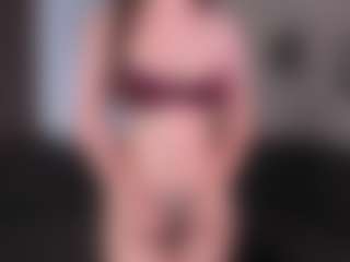 CorrinneHillestad's Live Sex Cam Show