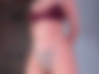 CorrinneHillestad's Live Sex Cam Show