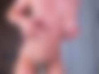 CorrinneHillestad's Live Sex Cam Show