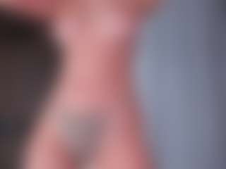 CorrinneHillestad's Live Sex Cam Show