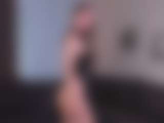 CorrinneHillestad's Live Sex Cam Show