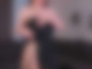 CorrinneHillestad's Live Sex Cam Show
