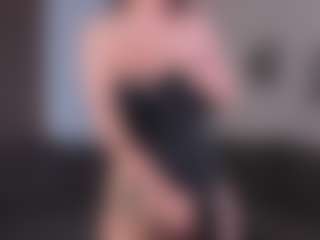CorrinneHillestad's Live Sex Cam Show