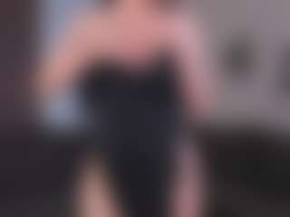 CorrinneHillestad's Live Sex Cam Show