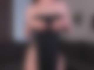 CorrinneHillestad's Live Sex Cam Show