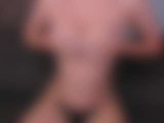 CorrinneHillestad's Live Sex Cam Show