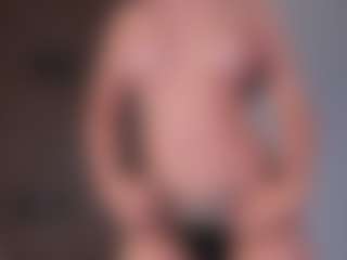 CorrinneHillestad's Live Sex Cam Show