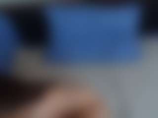 CorrinneHillestad's Live Sex Cam Show