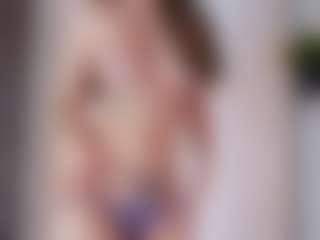 CorrinneHillestad's Live Sex Cam Show