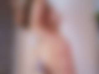 CorrinneHillestad's Live Sex Cam Show