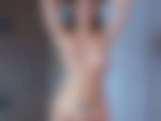 CorrinneHillestad's Live Sex Cam Show