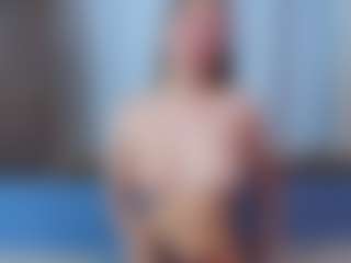 CorrinneHillestad's Live Sex Cam Show
