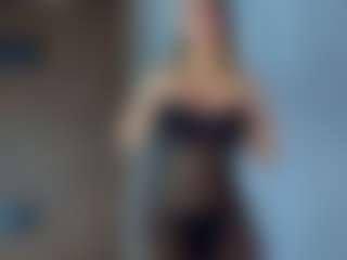 Live cam show with CorrinneHillestad - Genital Piercings on Hubzter Live