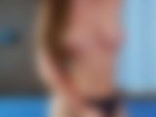 CorrinneHillestad's Live Sex Cam Show