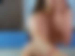 CorrinneHillestad's Live Sex Cam Show