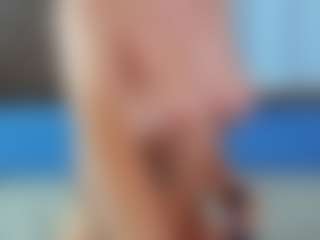 CorrinneHillestad's Live Sex Cam Show
