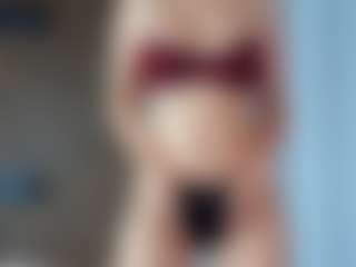 Live cam show with CorrinneHillestad - Brown Eyes Blonde Hair on fapnchat