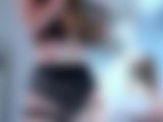 CorrinneHillestad's Live Sex Cam Show