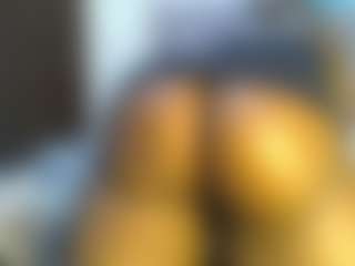 Live cam show with Cutey-pinky - Thick on AdultVida.com