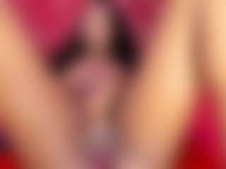 Live cam show with ElyseBrooks - Teen (18+) on xfollow cams
