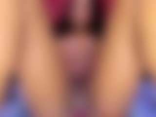 Live cam show with ElyseBrooks - Black on liverealitysex.com