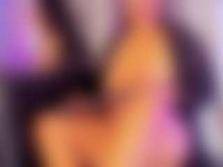 Live cam show with hanna-backer - Middle Aged on CamClone