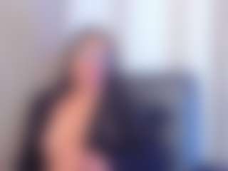 hanna-backer MILF webcam performer live streaming