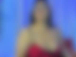 Live-Cam-Show mit hanna-backer - Striptease MILF auf Camsoda