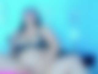 Live cam show with hanna-backer - Gamer Mature on Camming Site