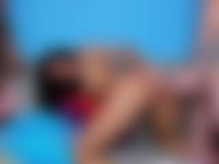 Live cam show with Hanna-fox20 - Young Adult on chickslive.net