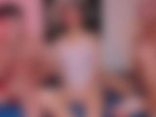 Live cam show with Hanna-fox20 - Drinking on milfzrlive.com
