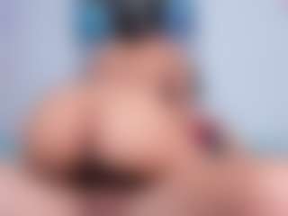 Live cam show with Hanna-fox20 - Smoking on fapnchat