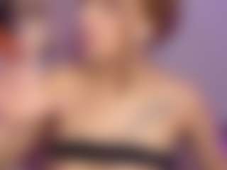 Live cam show with IriiValmont - Squirt MILF on TeamSkeetLive
