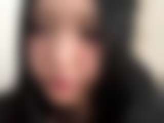 Live cam show with Lily Asian - Strip Asian on Milfs Live
