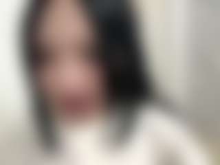 Live cam show with Lily Asian - Camel Toe on madthumbs