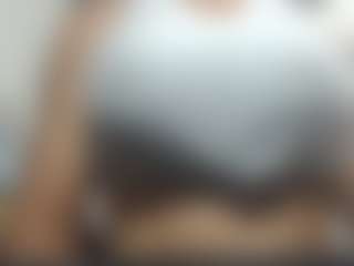 Live cam show with natalia18inches - Drinking on Mixed Magazine Live